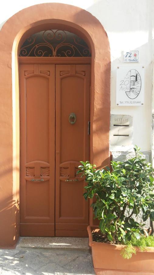 B&B 20 Archi โมโนโปลี ภายนอก รูปภาพ