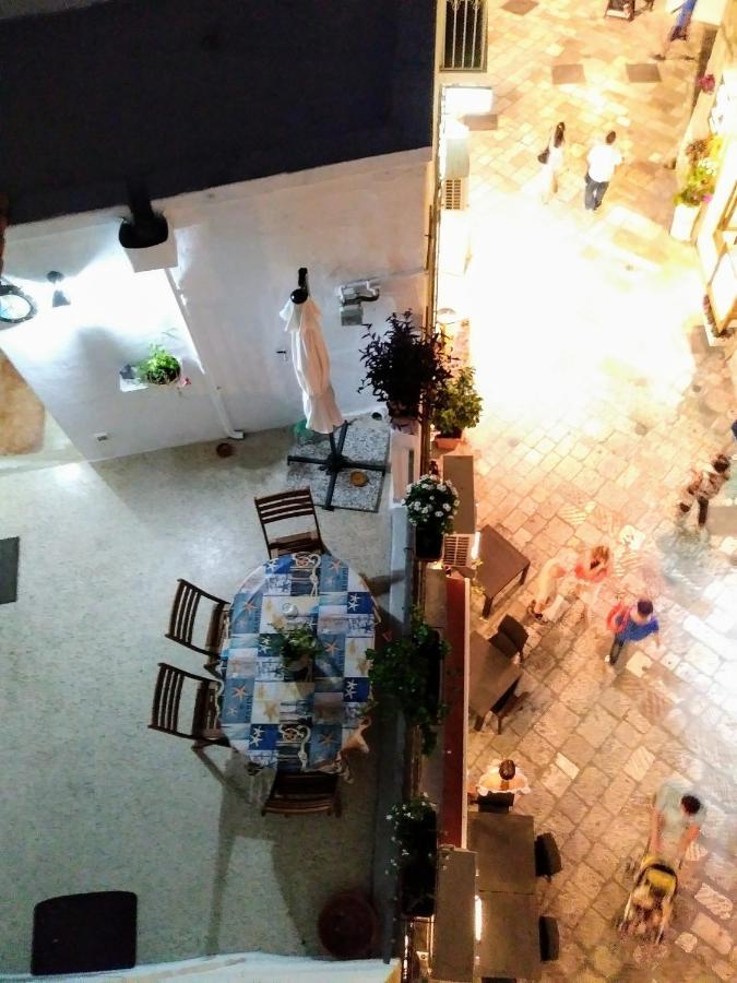 B&B 20 Archi โมโนโปลี ภายนอก รูปภาพ