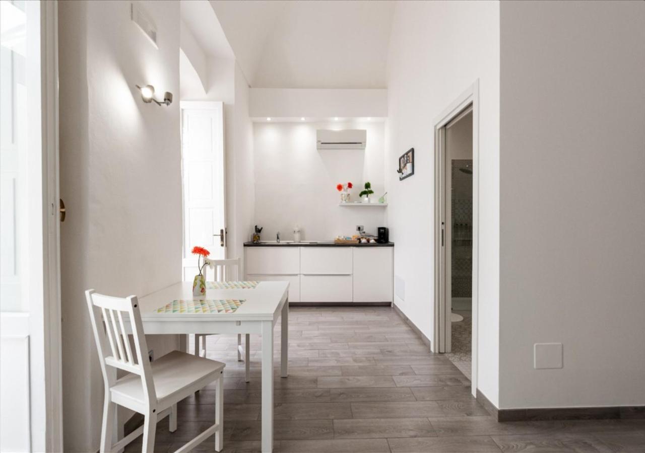 B&B 20 Archi โมโนโปลี ภายนอก รูปภาพ